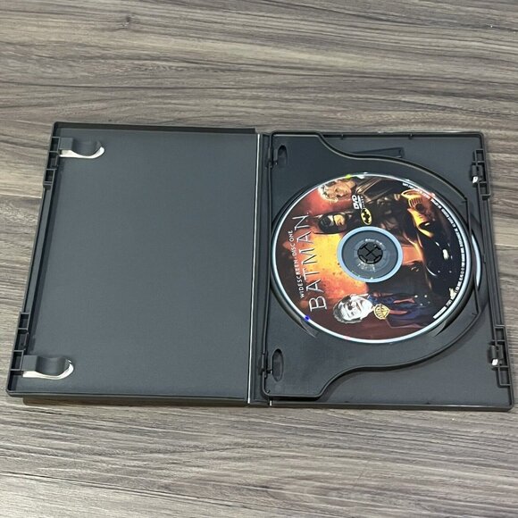 89 Tim Burton Batman Movie Two-Disk Special Edition DVD 2005 Release Widescreen - Picture 8 of 16
